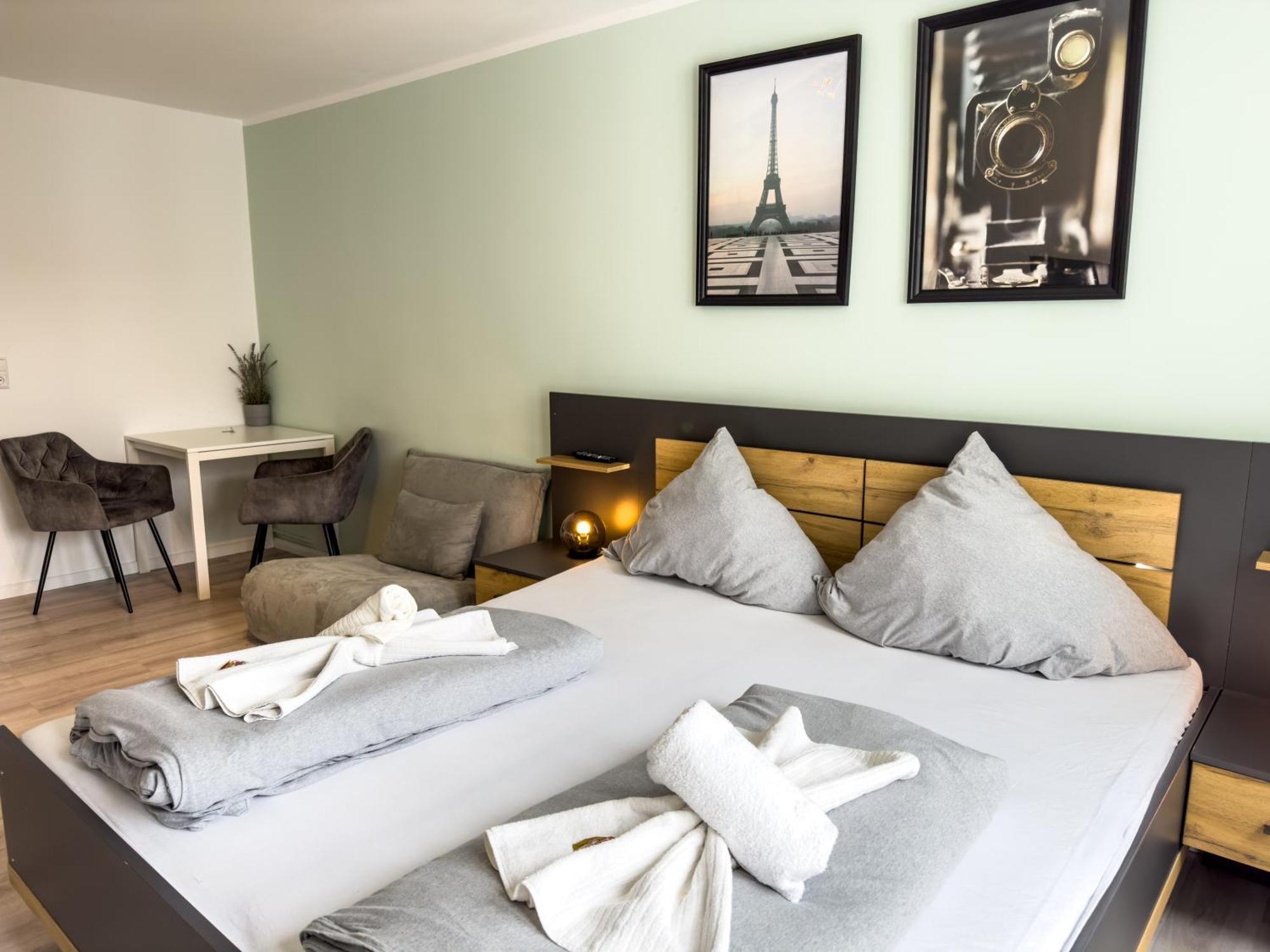 Apartment Fuer 3 Gaeste Mit Kostenlosen Parkplaetzen Und Lift 하노버 외부 사진